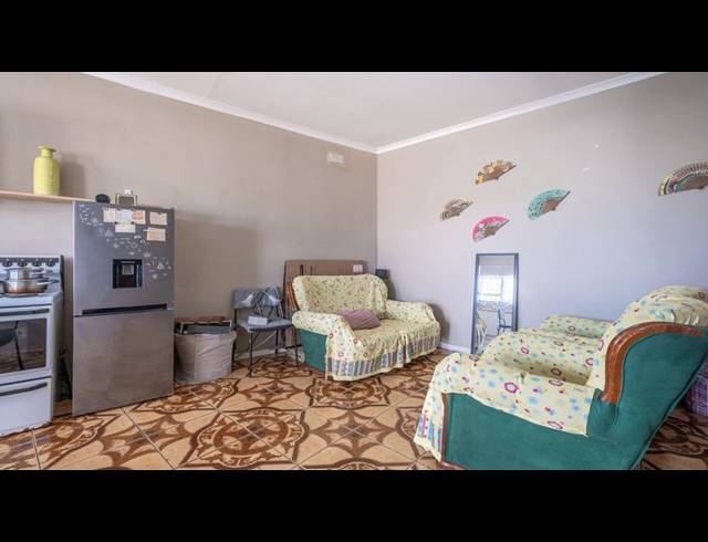 6 BEDROOM HOUSE FOR SALE IN KENSINGTON